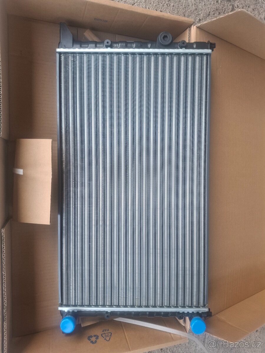 Vw 2.0 chladič vody Nissens - 7