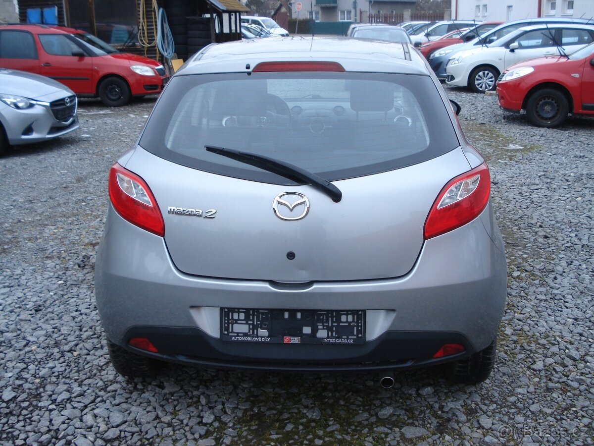 Mazda 2 1.3i CE - 7