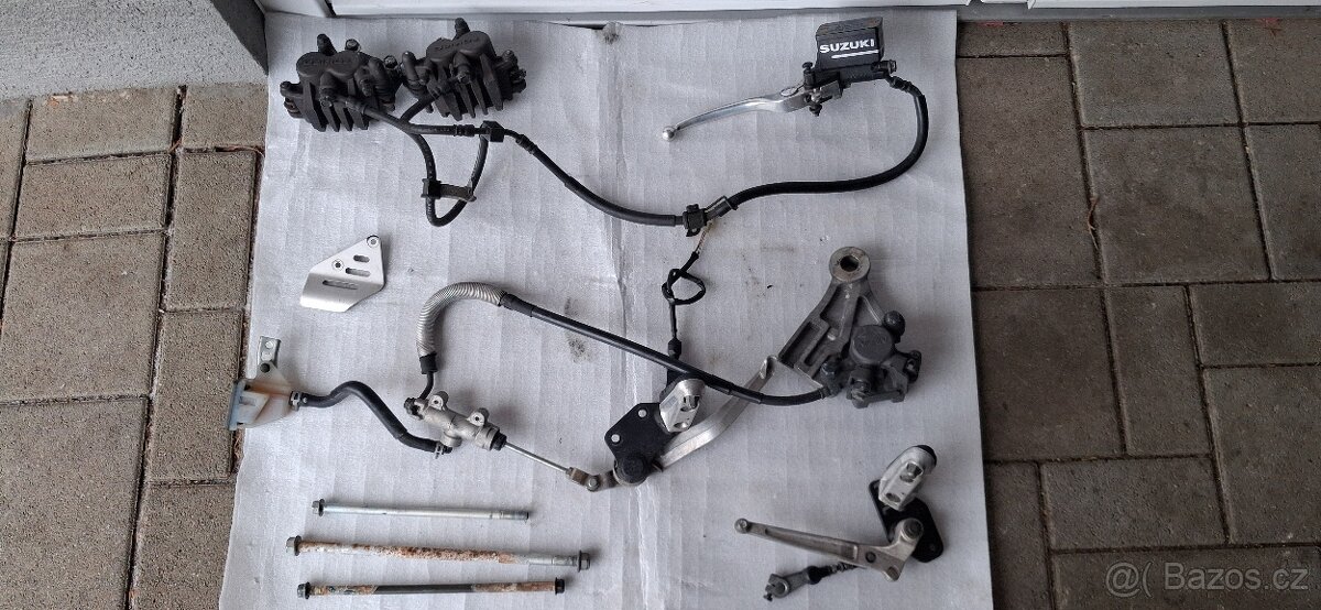 SUZUKI DL 650 Vstrom - 7