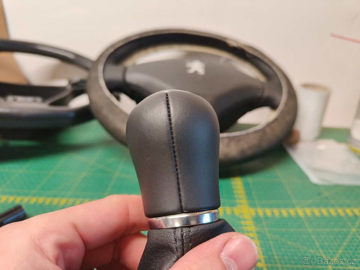 Originální kožená řadící páka s manžetou VW - 7