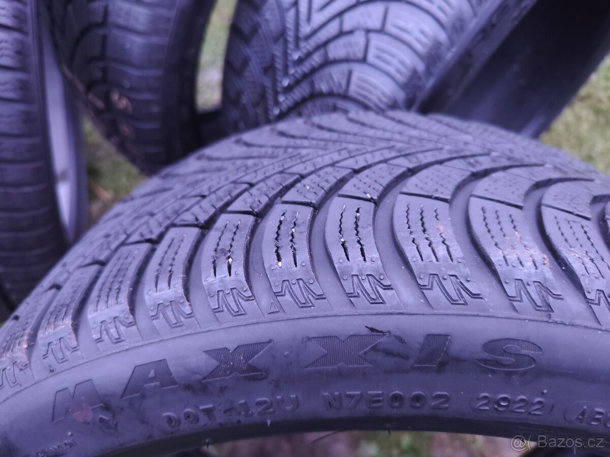 Zimní pneu 235/40/19 - 7