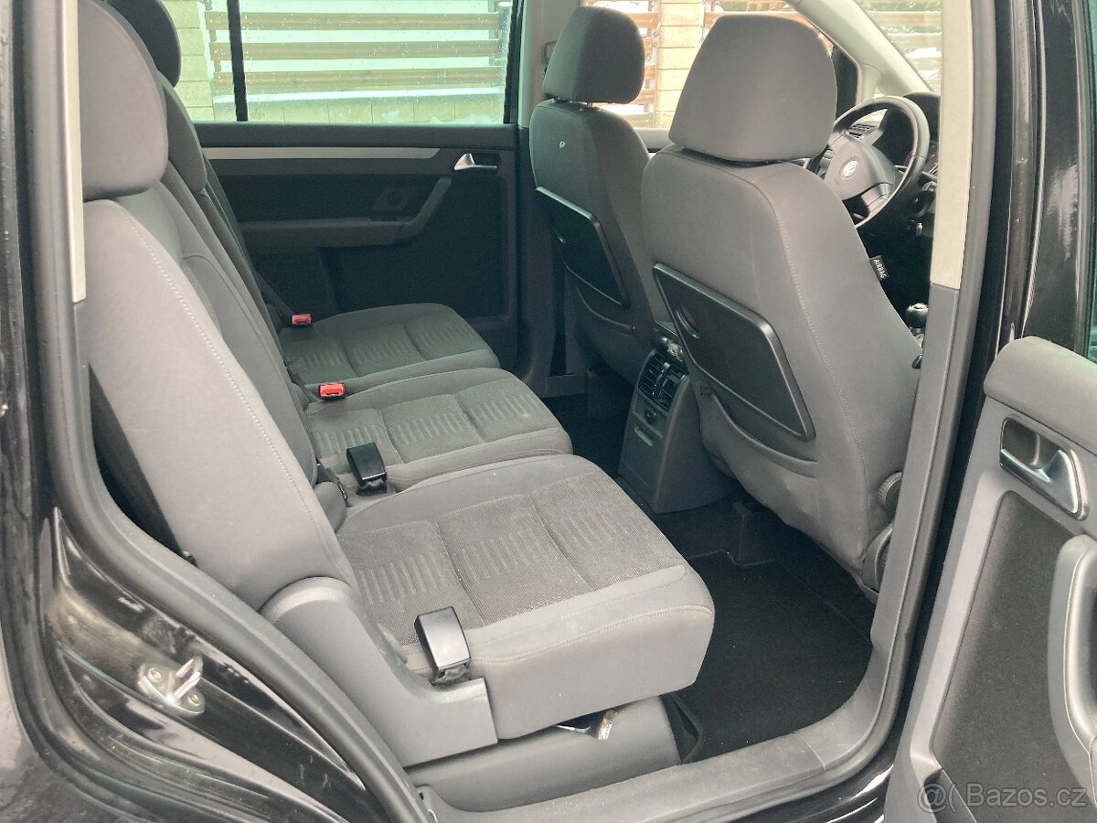 Volkswagen touran 2.0 TDi - 7