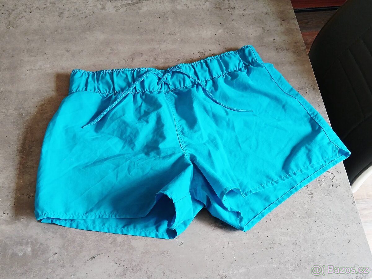 Pěkné nenošené šortky Decatlon vel.42 - 7