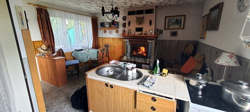 Pozemek pro výstavbu RD s chatou u Osvětiman - 7