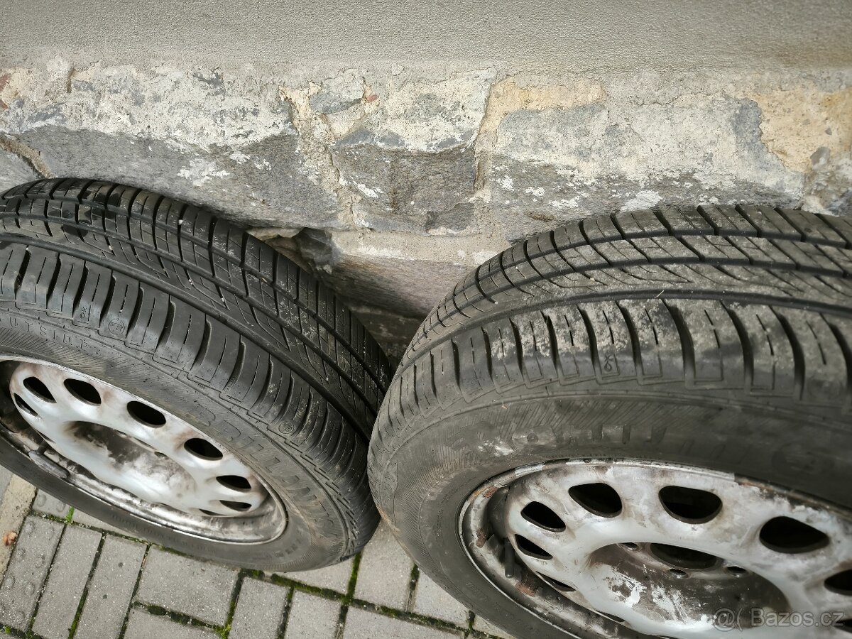 SADA LETNÍCH KOL 5X100 R15 VČETNĚ PNEU BARUM 195/65R15 - 7