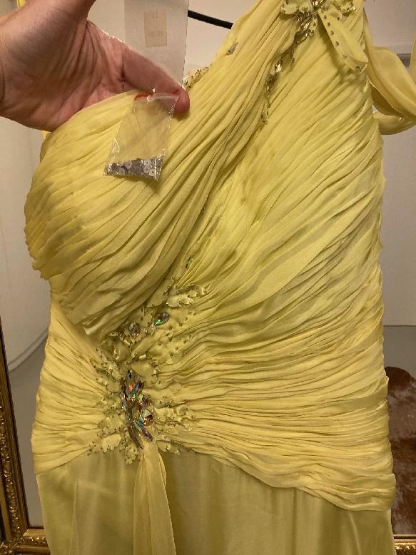 PLESOVÉ ŠATY ZN. KADARO - NOVÉ-VÝPRODEJ - 7