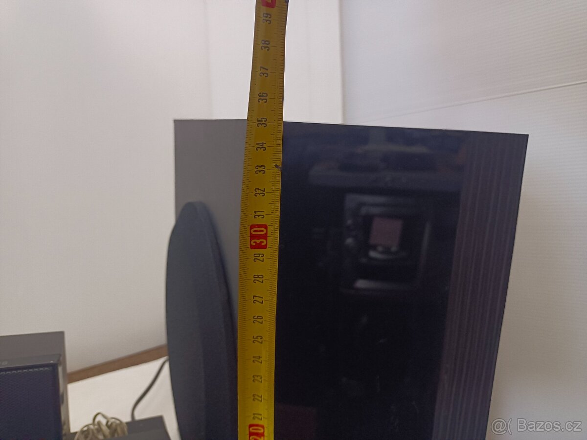 SAMSUNG kino HT-E4500, Blu ray,DVD-CD, HDMI, USB,WiFi - 7