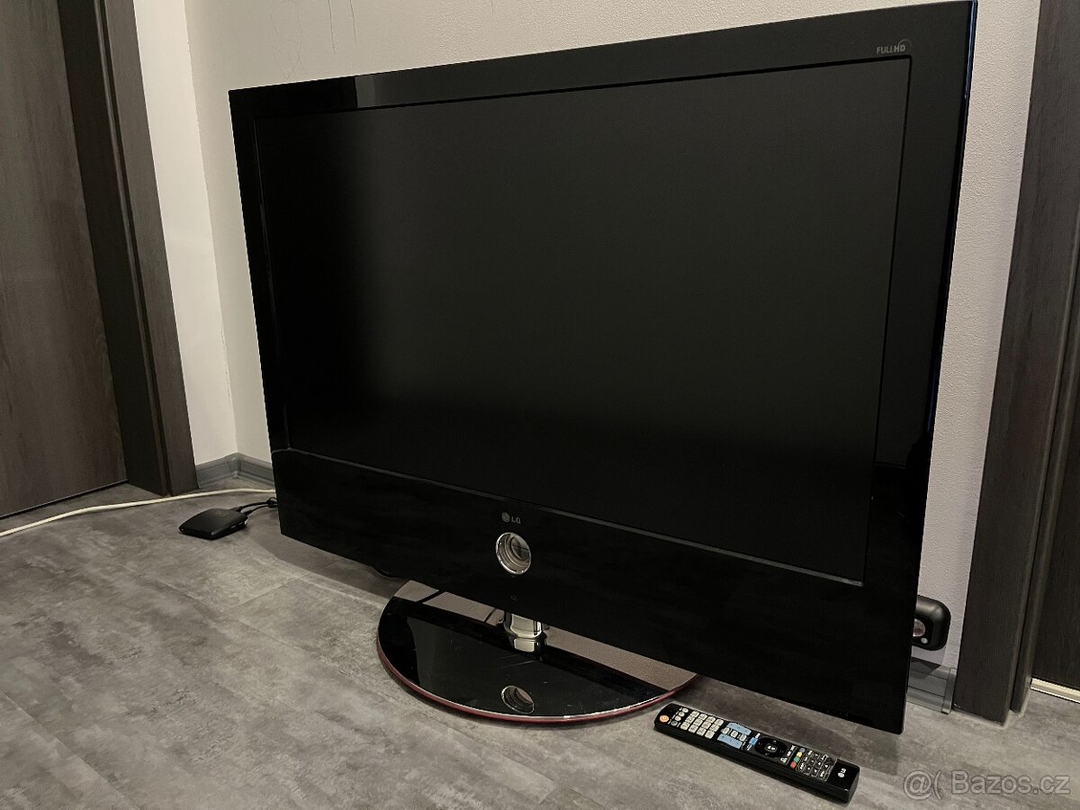 LCD televize LG 42LG6100 106cm - 7