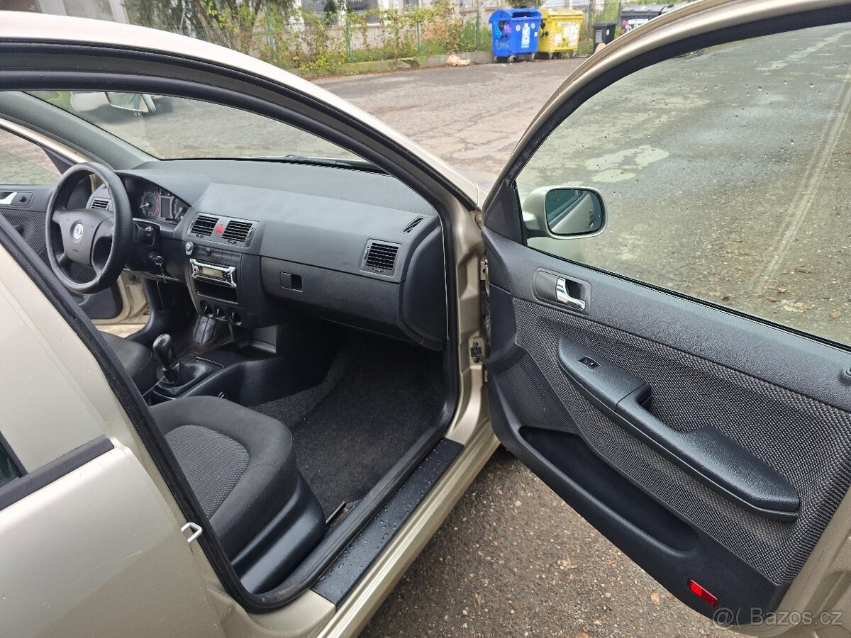 Škoda fabia 1.2htp combi - 7