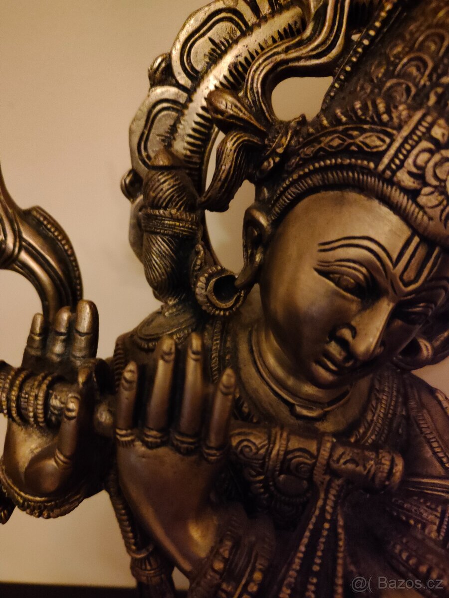 Krišna hrajúci na flautu - 7