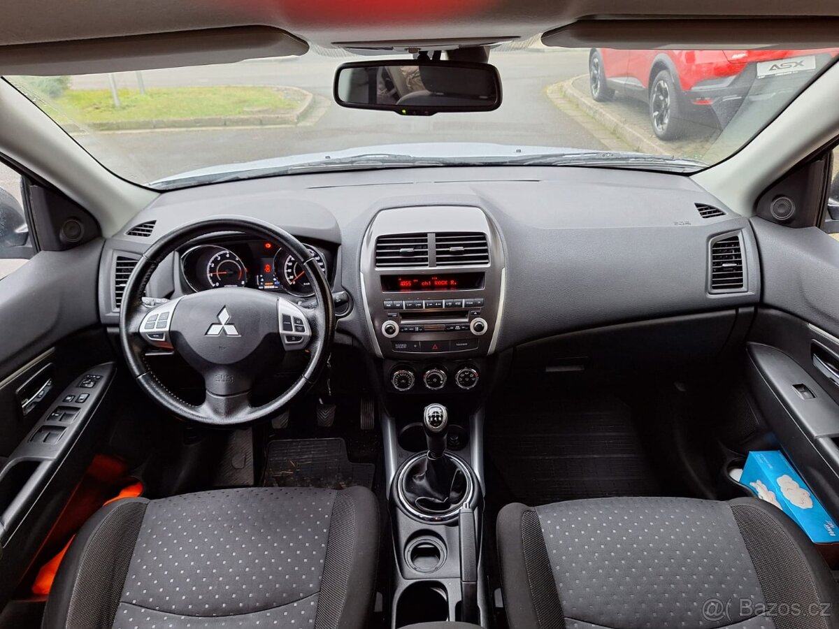 Mitsubishi ASX 1,6 MIVEC 30 Yahre limited - 7