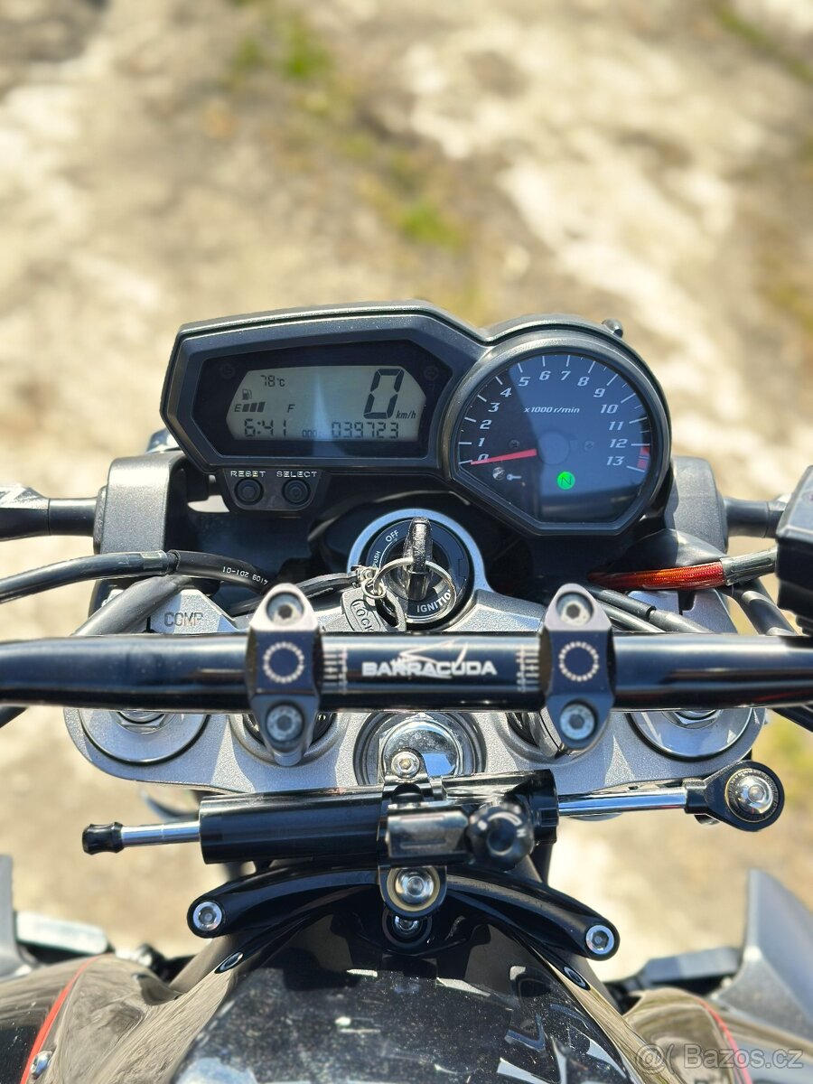 Yamaha FZ1 - 7