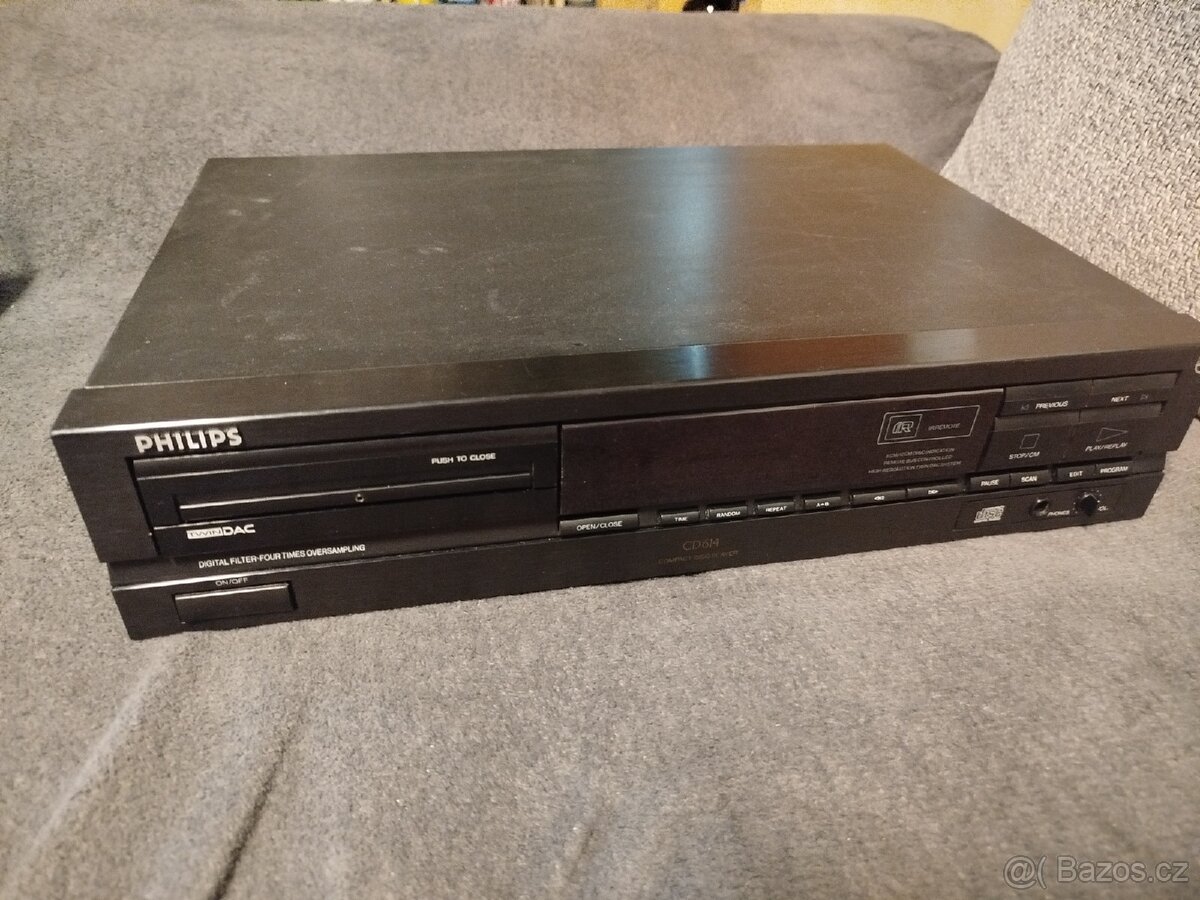 CD přehrávače Grundig a Philips. - 7