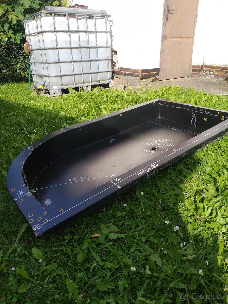 Nerezová nádoba s rádiusem. 1650x900x175,5mm, váha 27kg - 7