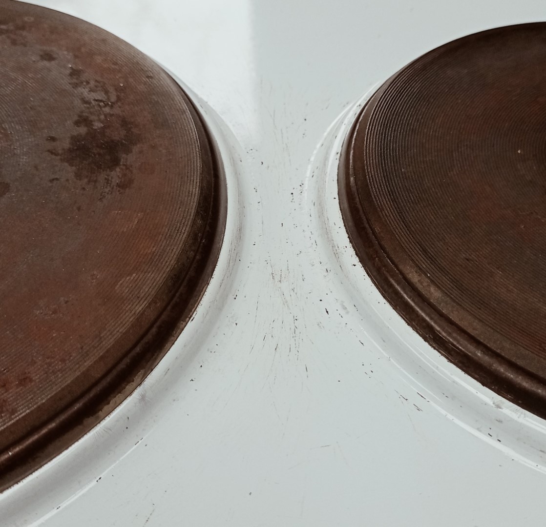 Elektrický sporák Mora typ ES100MW litinové plotny - 7