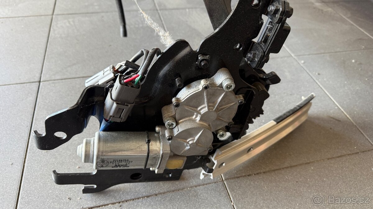 MAZDA MX-5 ND RF -ELEKTRICKÁ STŘECHA KOMPLETNÍ - 7