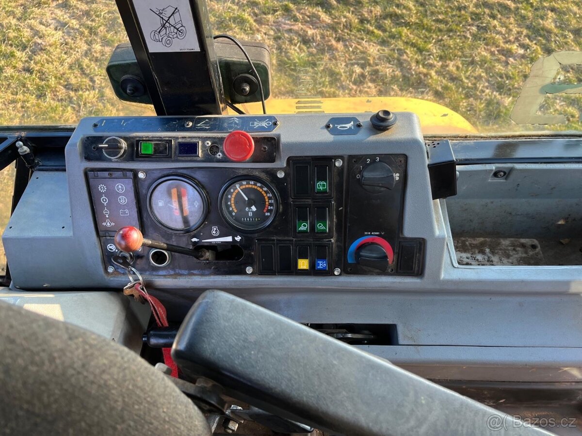 Traktorbagr Fermec 960 - 7