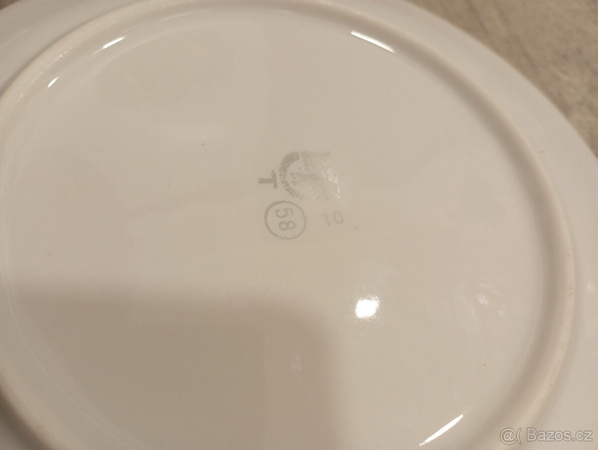 Sada talířů - 7
