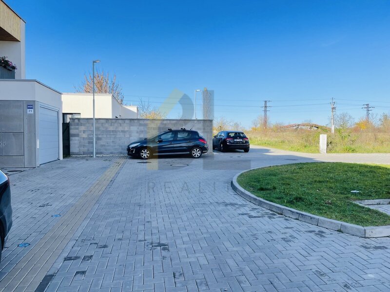 Prodej stavebního pozemku 2015m2, Hodonín - 7
