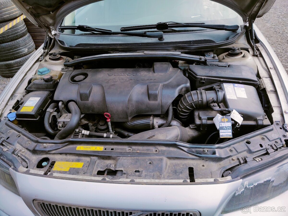 Volvo V70 AWD D5 120kw- Náhradní díly - 7