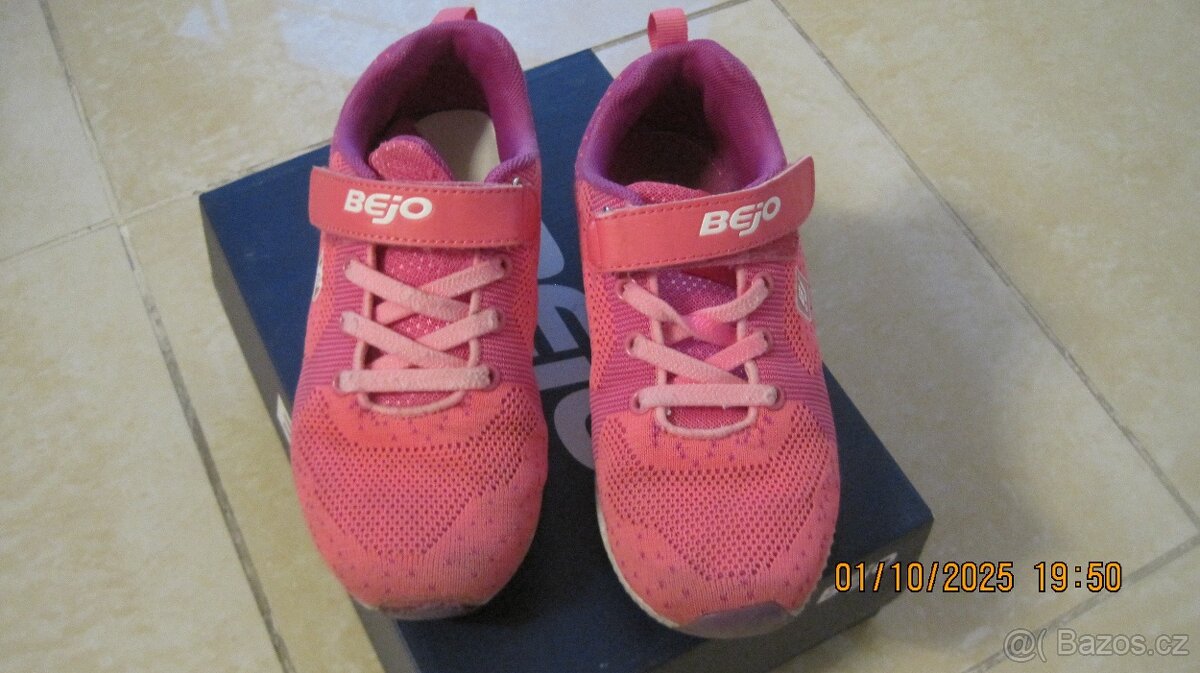 Boty, tenisky BEJO, sandálky Baťa, vel. 33, 34 - 7
