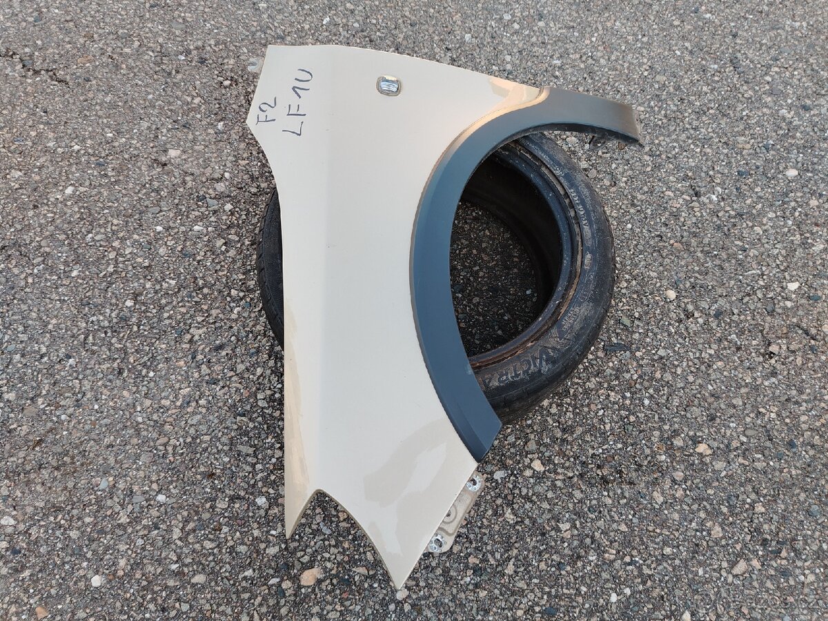 Levý blatník Škoda Fabia 2 - 7