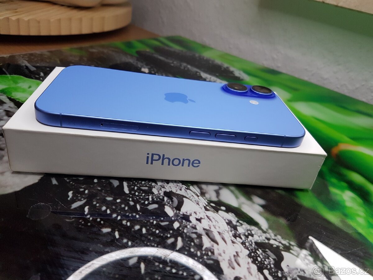 Iphone 16, 100% Baterie - 7