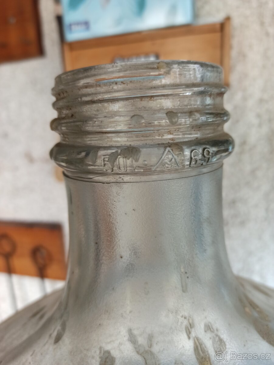 Prodám demižon 50L - 7