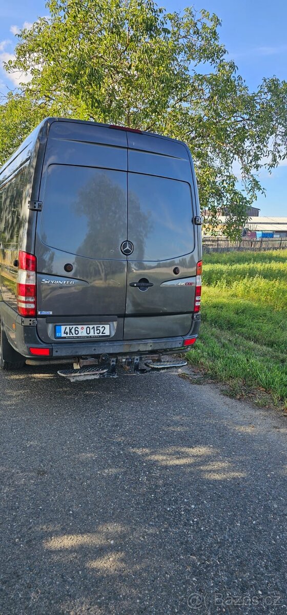 PRODÁM MESCEDES SPRINTER 416 - 7
