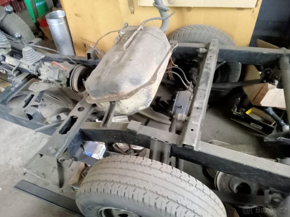 Suzuki samurai - 7