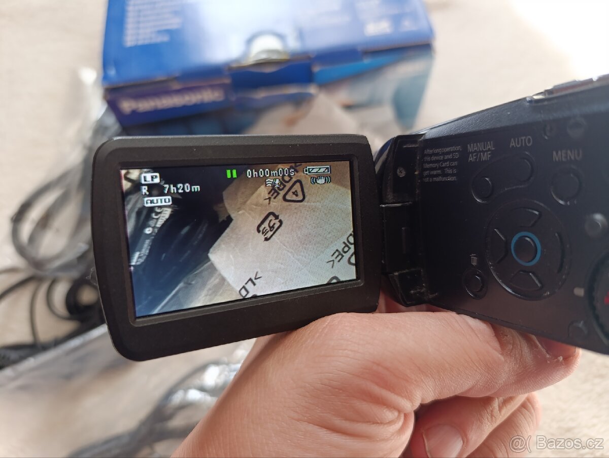 Videokamera Panasonic SDR-S7 - 7