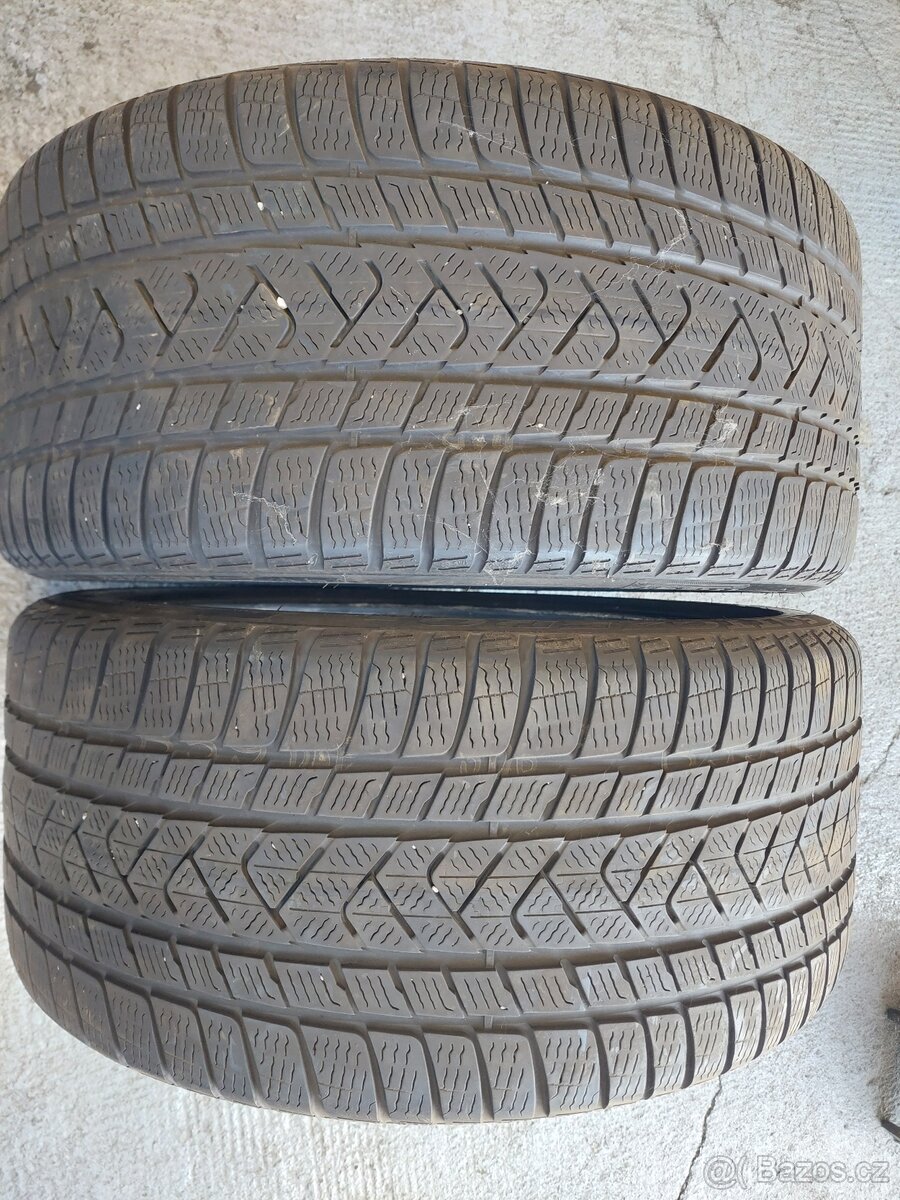 Zimní pneu 275/35 R20 - 7