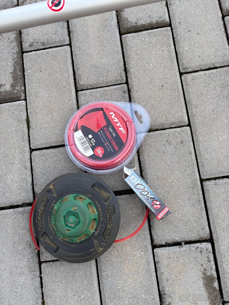 Křovinořez Oleo-Mac BC 300 T (jako nový, po servisu) - 7