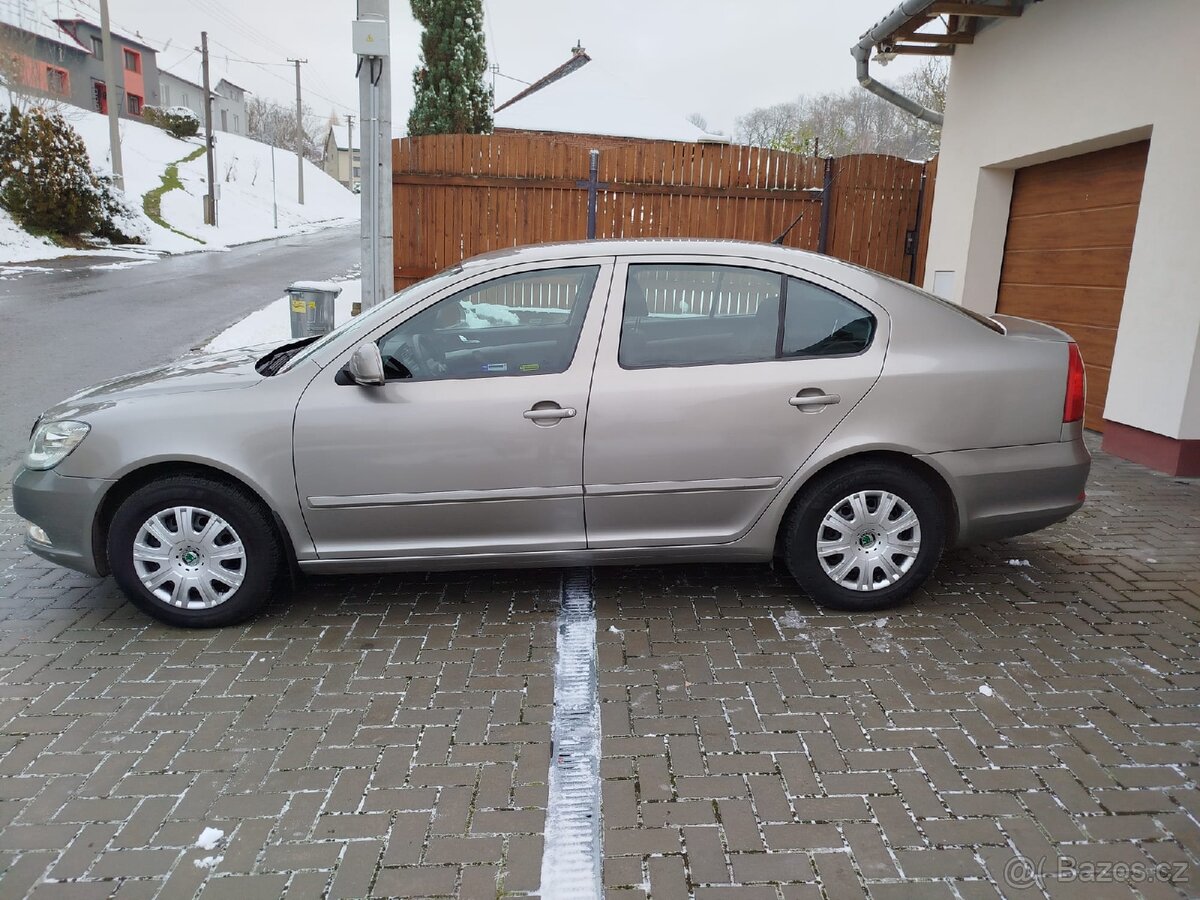 Škoda Octavia 2 1.9 tdi - 7