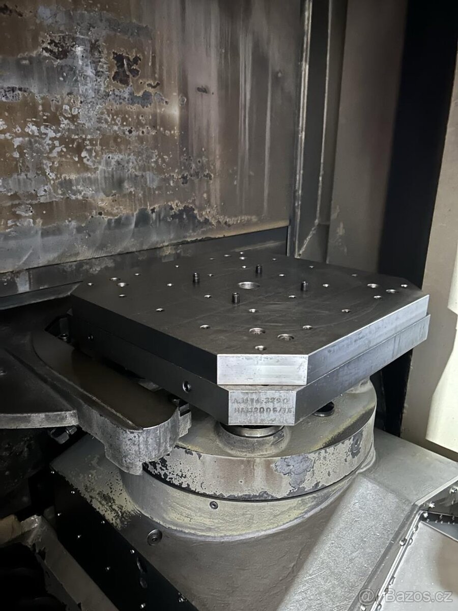 Obráběcí centrum (horizontální) HÜLLER-HILLE Bluestar 6 - 7