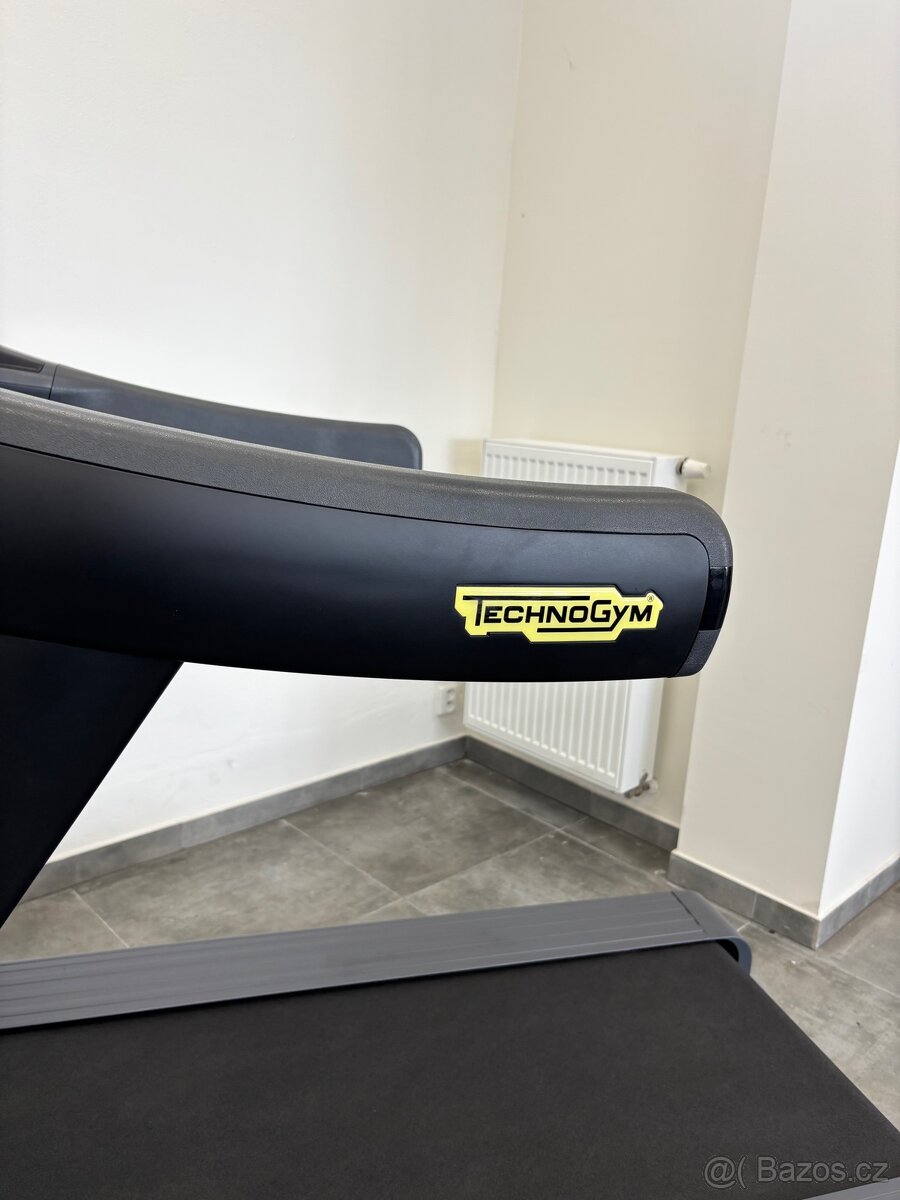 Technogym Excite 1000 Led- Live software - 7