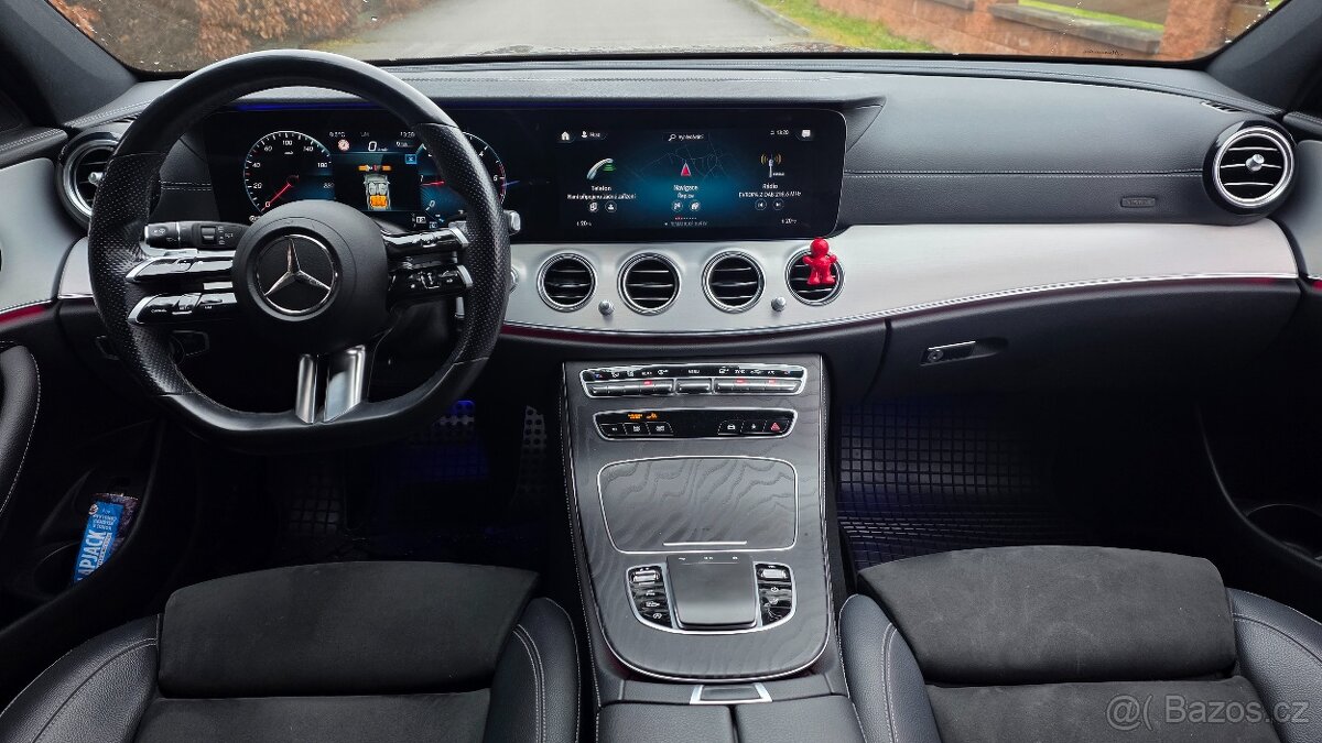 Mercedes Benz E220d AMG,1majitel,facelift,W213 - 7
