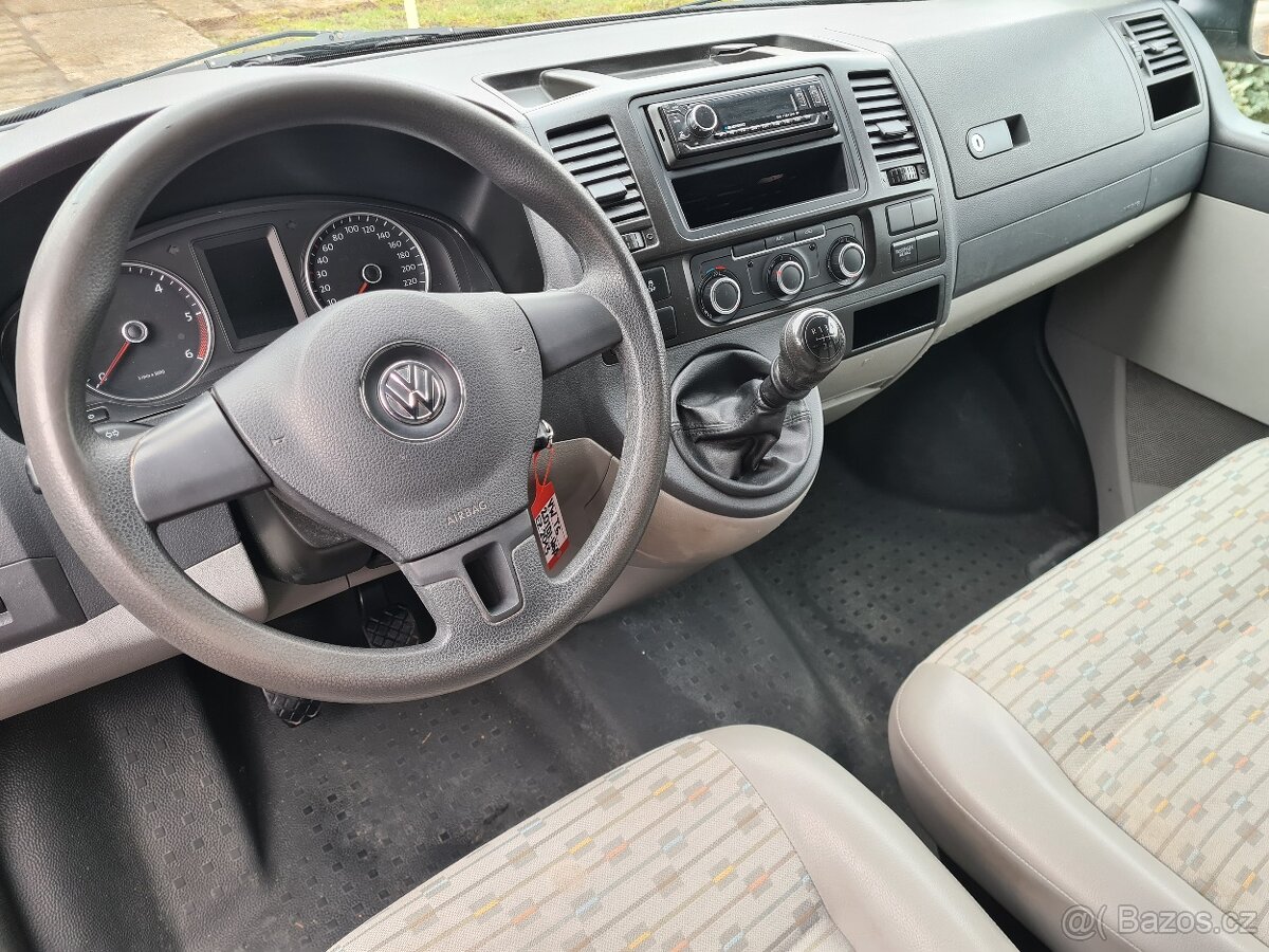 VW Transporter T5 2.0 TDi - 7