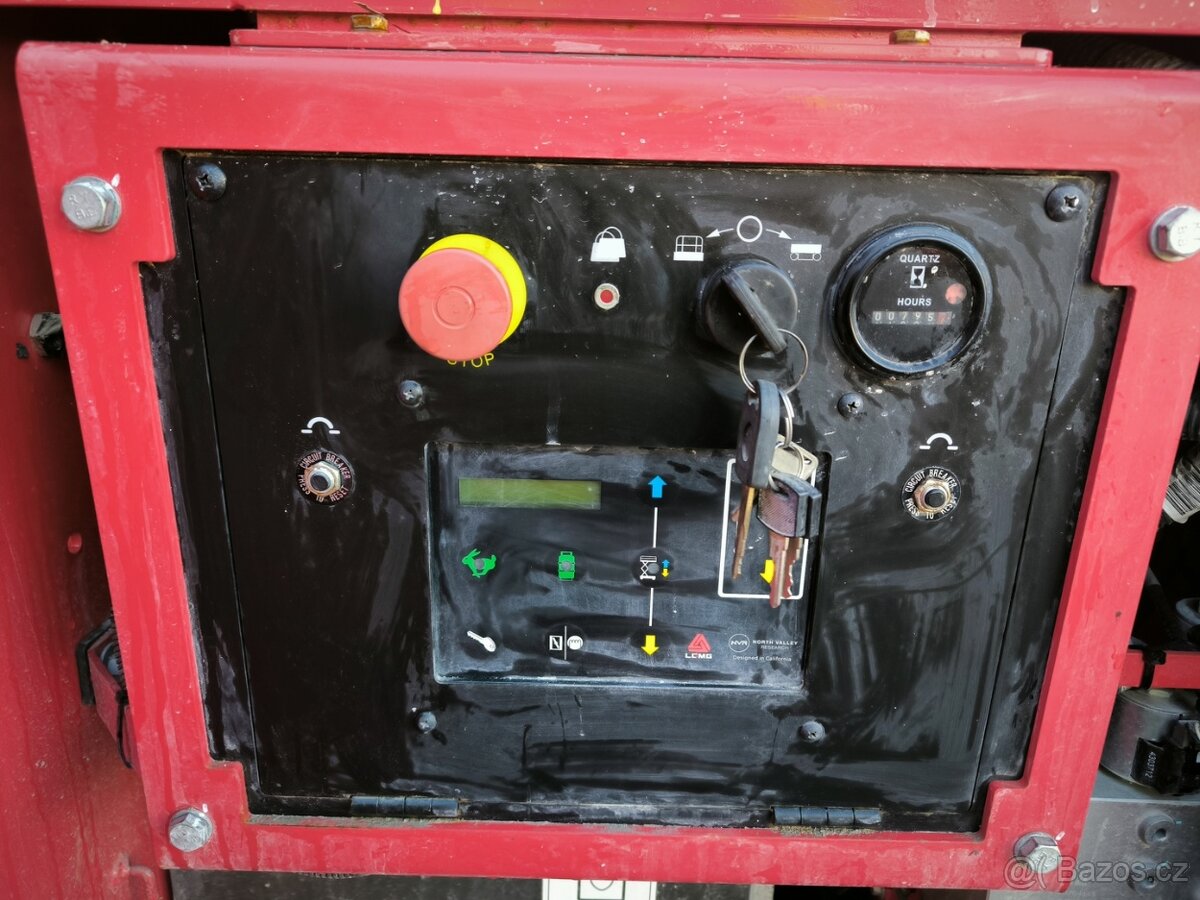 Terénní plošina LGMG SR1018D - 7