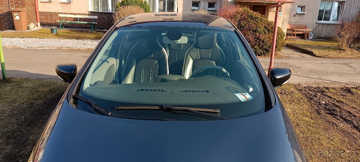 Renault Zoe BOSE r.v.2018 - 7