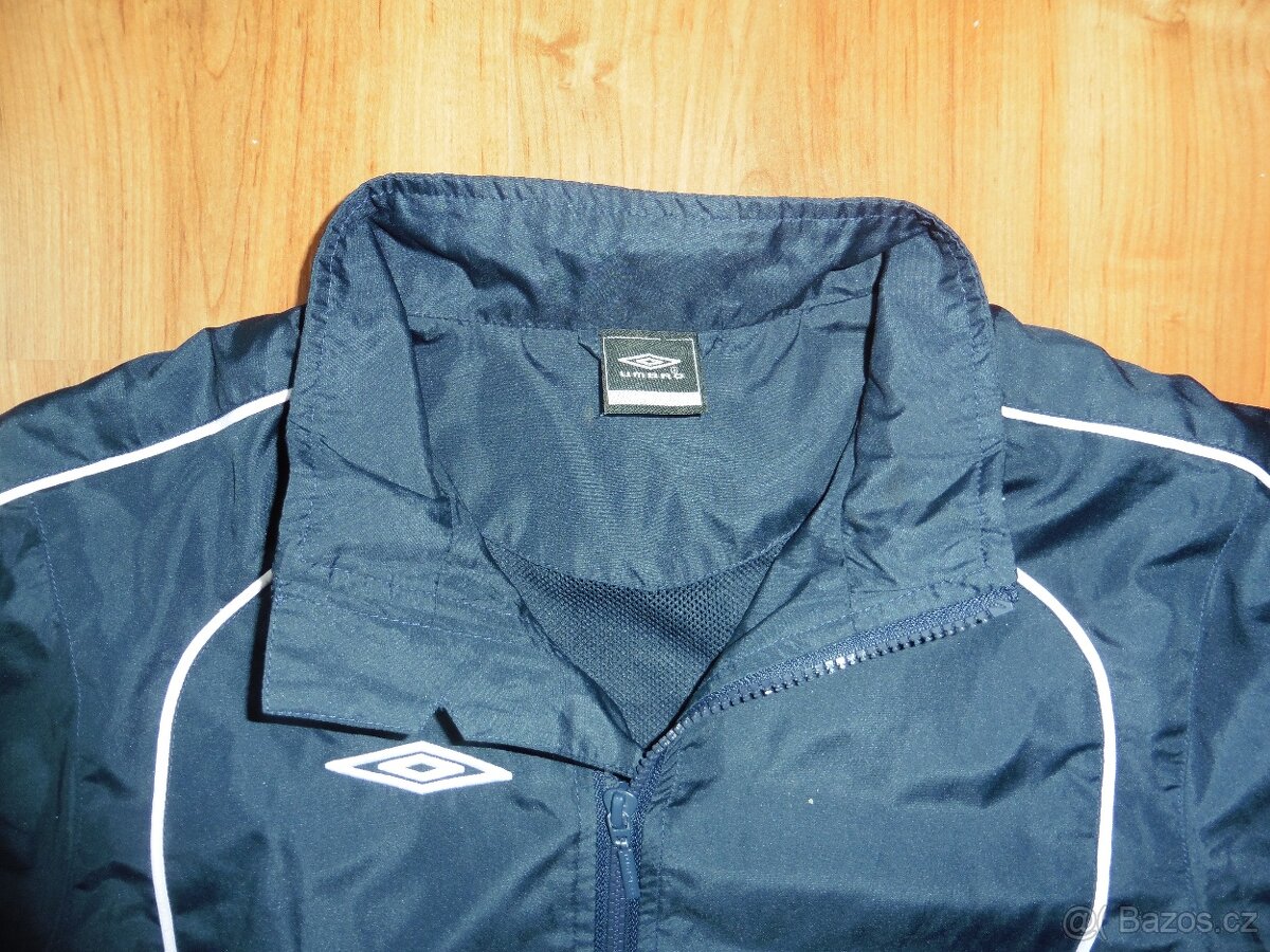 Tmavě modrá bunda UMBRO vel. 134 cm - 7