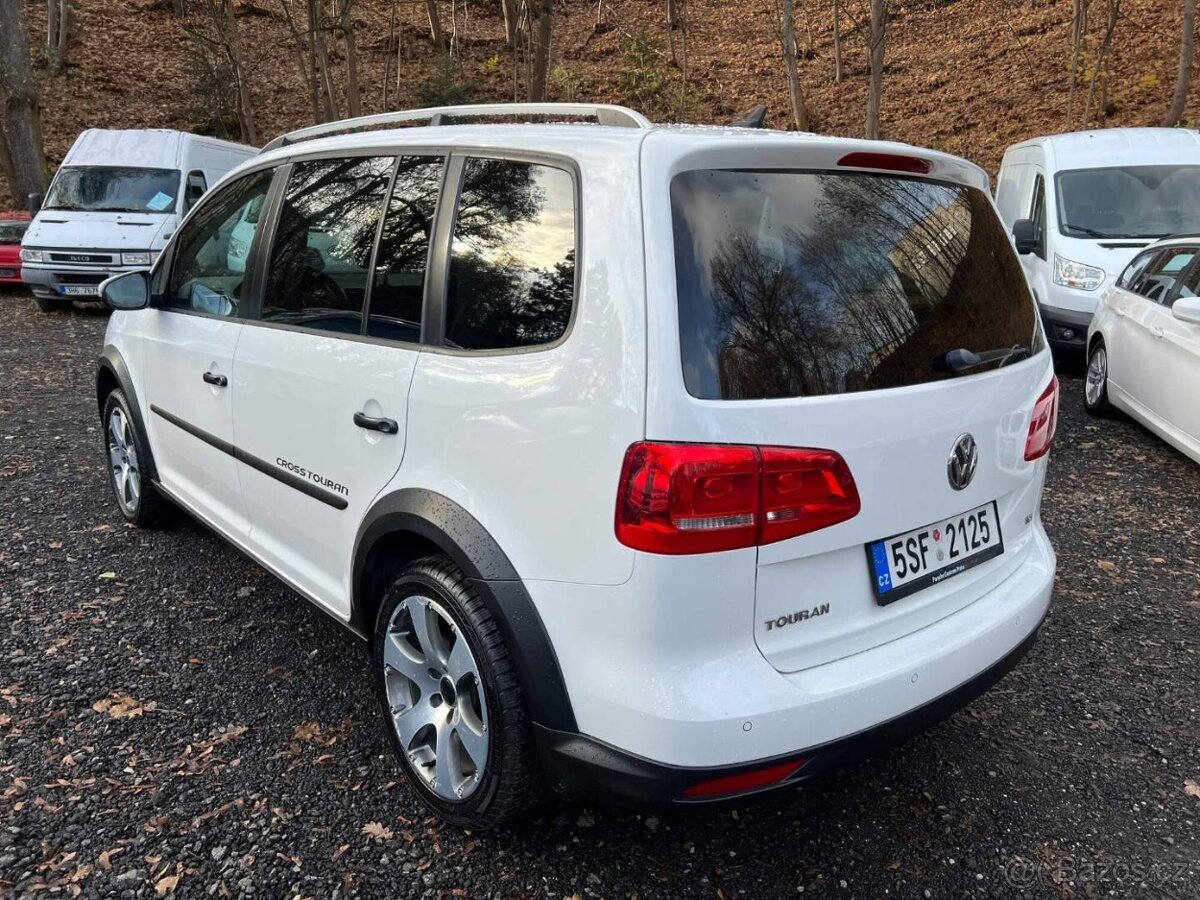 Volkswagen Cross Touran 2.0 TDI 103 kW 2013 klima tempomat - 7