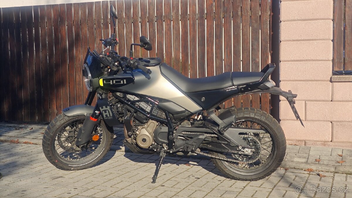 Prodám Husqvarna Svartpilen 401 model 2024 - 7