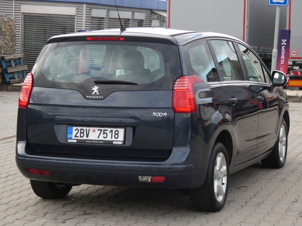 Peugeot 5008 1.6 HDI, 7 míst, PO SERVISE - 7