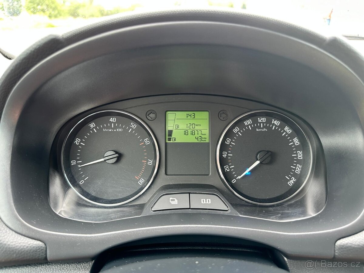 Škoda Fabia 2 Facelift Edice Sport - 7