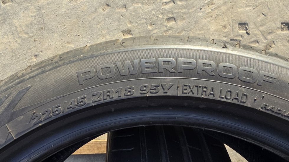 Letní pneu 225/45/18 Nokian - 7