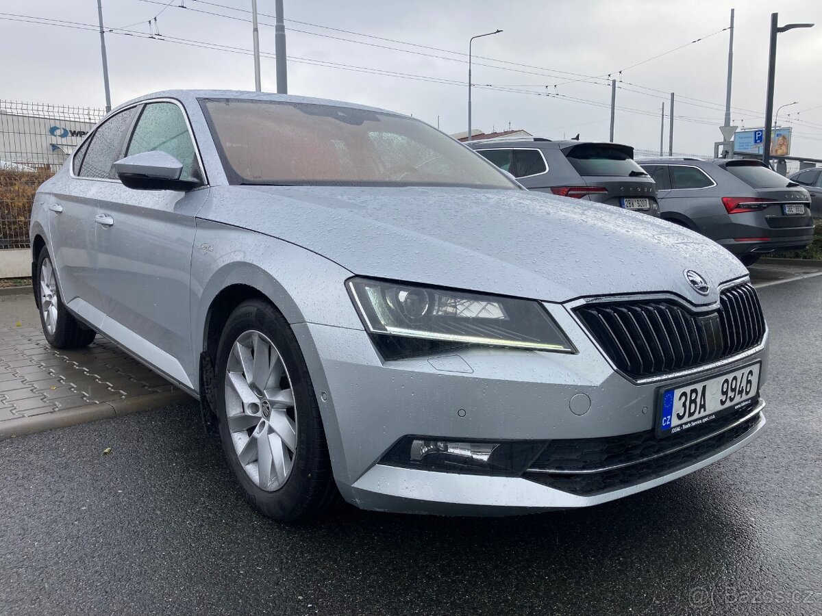 Škoda Superb 2,0tdi Laurin a Klement 140KW DSG,1.majitel - 7