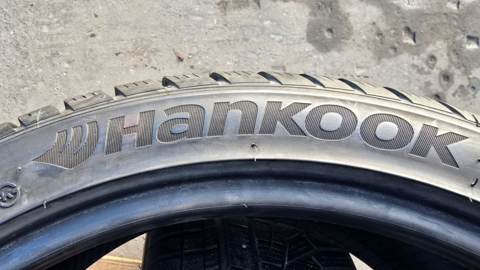 Zimní pneu 225/40/18 Hankook - 7