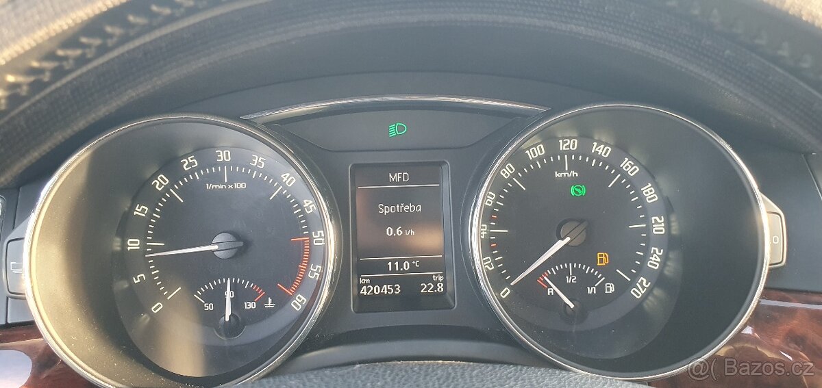 Superb 2. 2.0 TDI 103Kw 4x4 DSG - 7