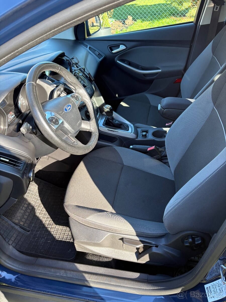 Focus kombi 1,6 i - 7